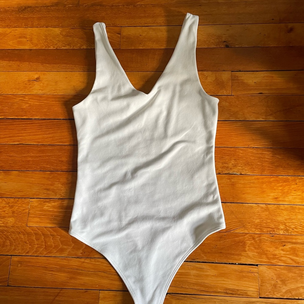 Bundle Of Basics! - image 6